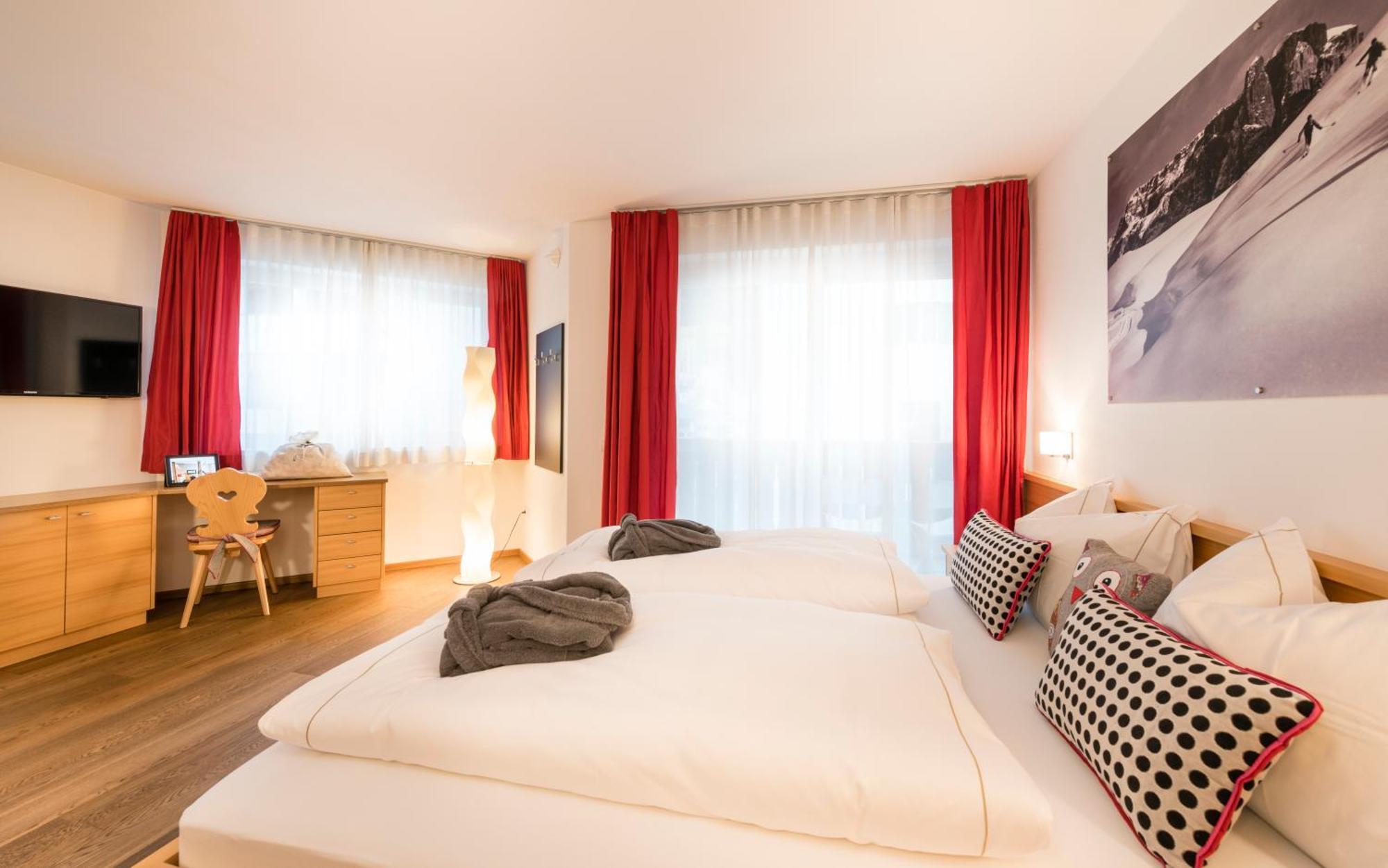 Avita - Suites To Relax Ortisei Exterior photo